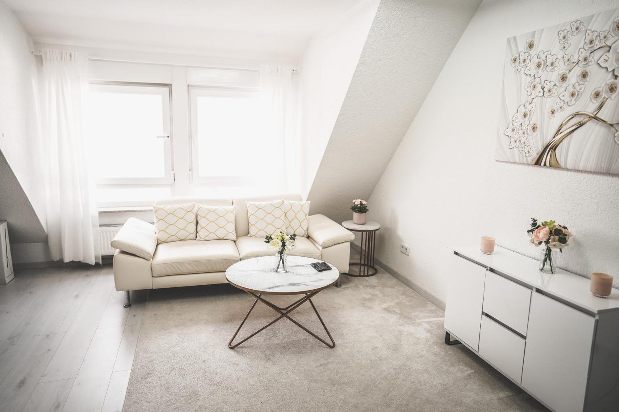 Luxus Maisonette Wohnung Am See, Wehome Premium Санкт-Леон-Рот Экстерьер фото
